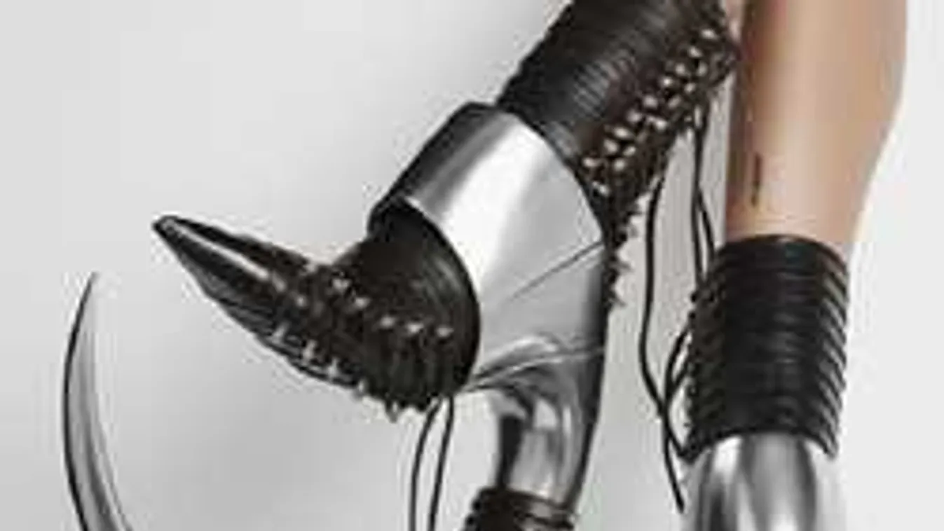 Eljött az idióta cipők korszaka, de ki veszi ezeket fel?