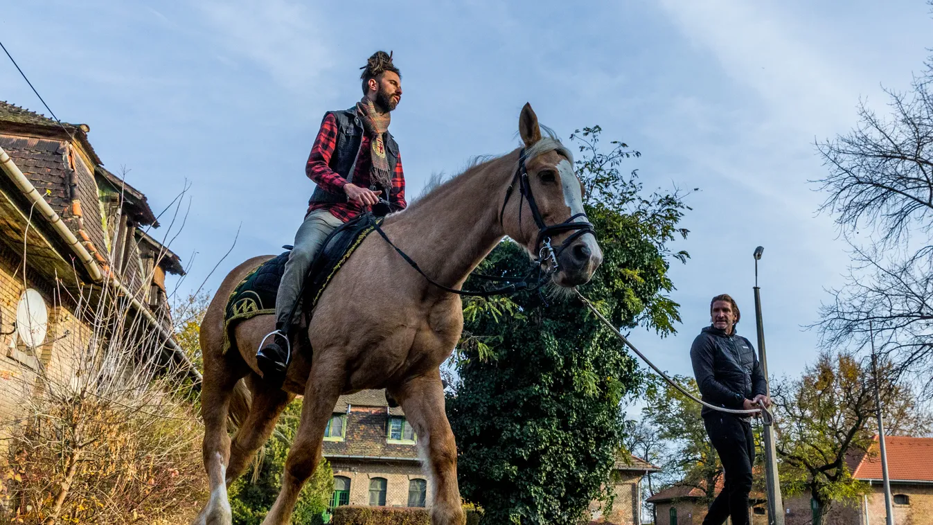 Varga Viktor veszélyes módját választotta a gyógyulásnak: Mit szól az orvosa?