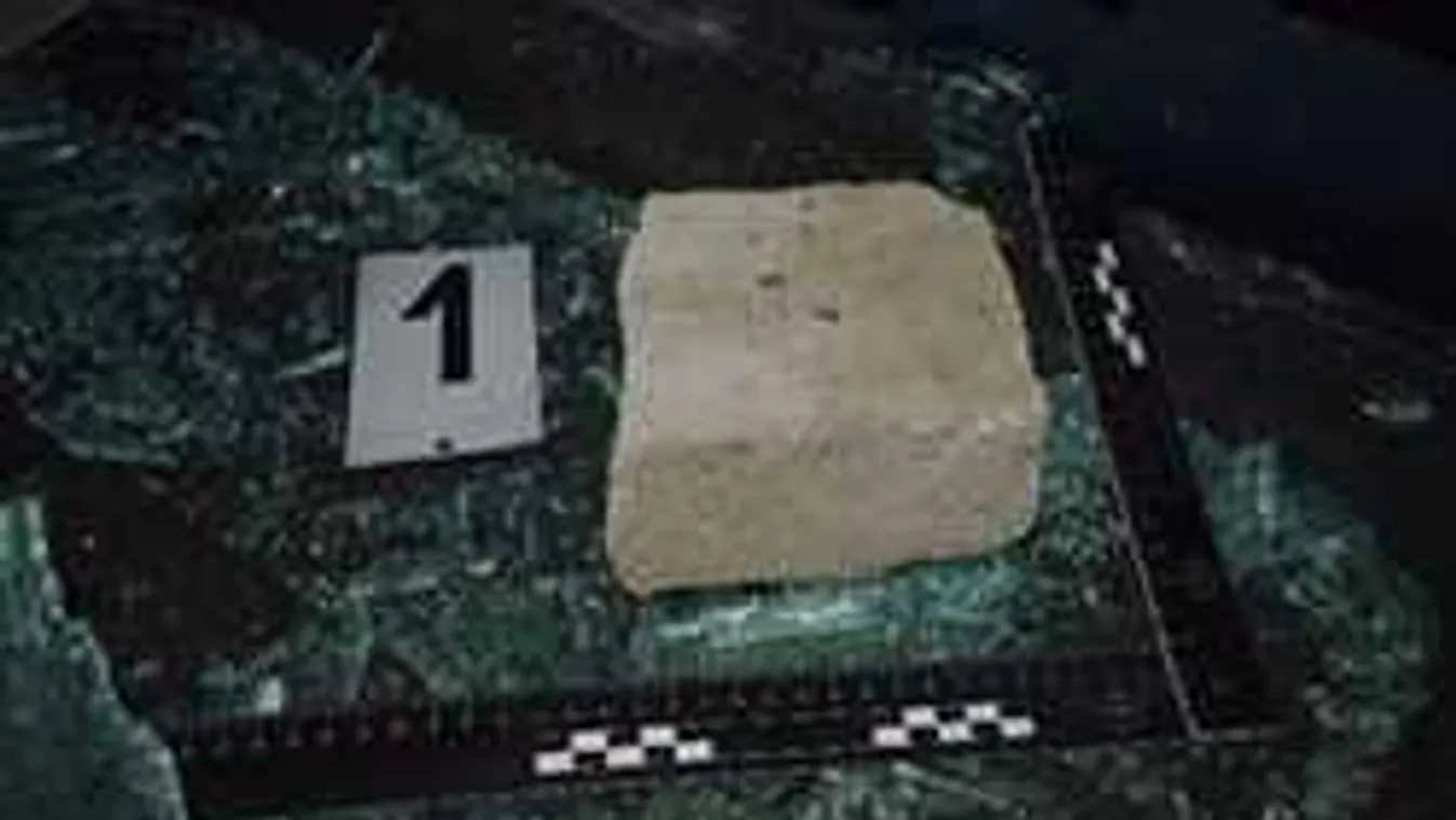 Ez durva! Ezzel támadt ismerőseire egy szekszárdi férfi - Fotók