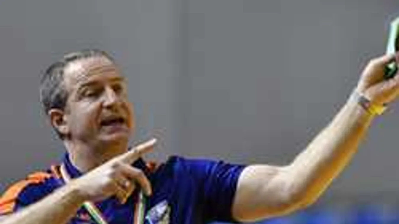 Gyászol a magyar szövetségi kapitány, kihagyta a meccset