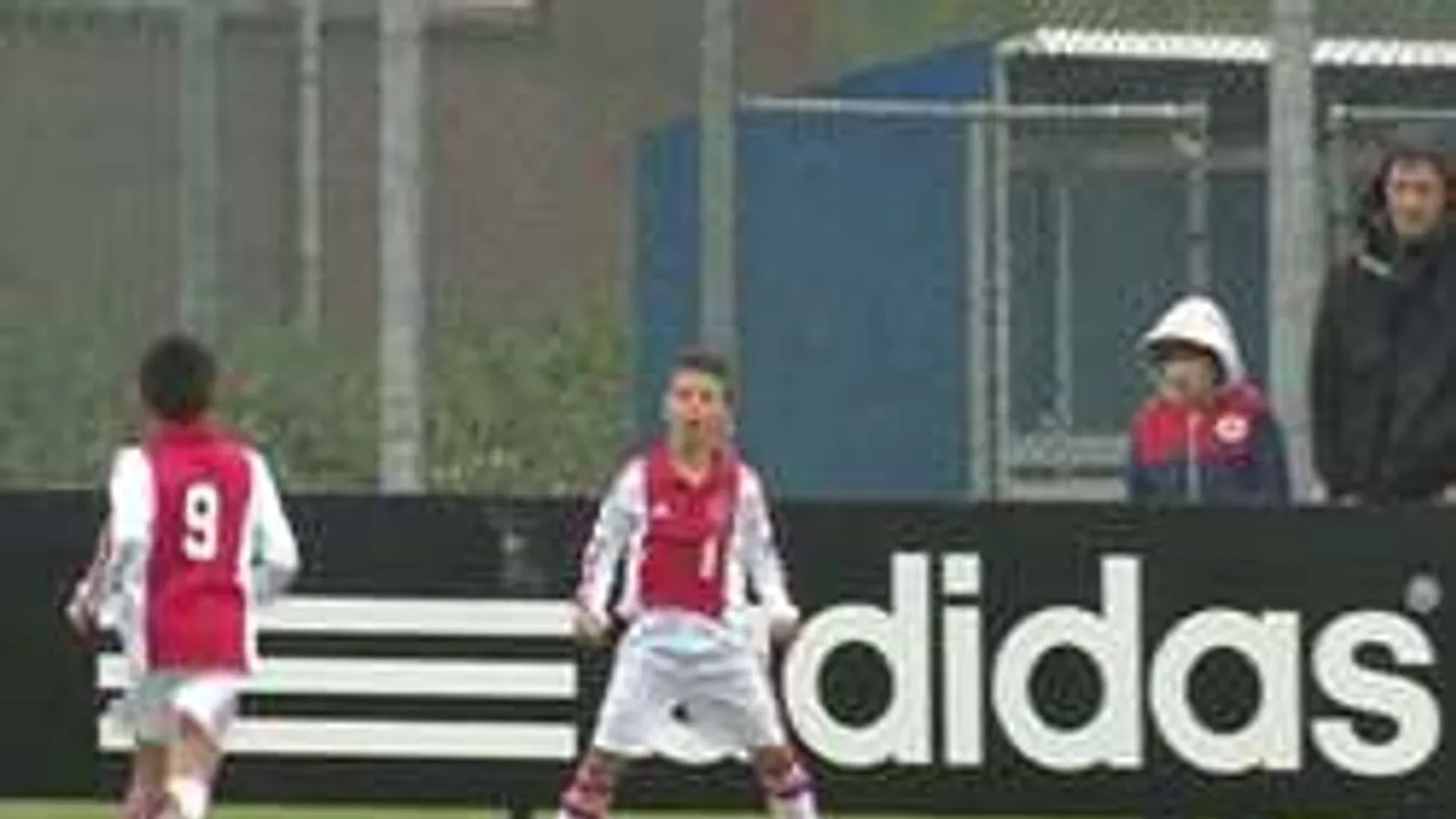 Így utánozzák C. Ronaldót... Téboly!