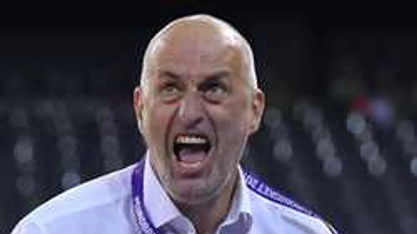 Páros lábbal szállt bele a románokba a magyar kapitány