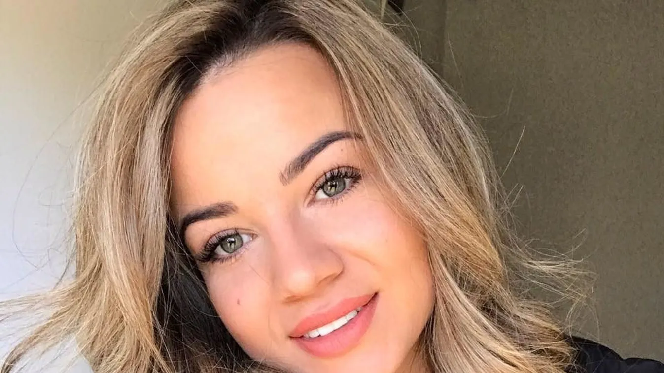 Kis híján szétrobbant a bikini a magyar szépségkirálynő mellétől