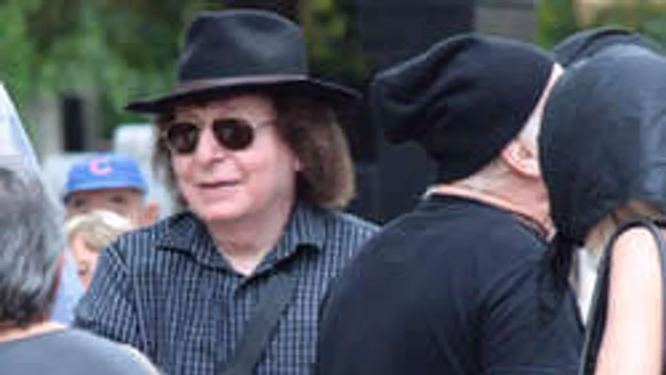 Így búcsúztak a legendás zenésztársak Somló Tamástól!