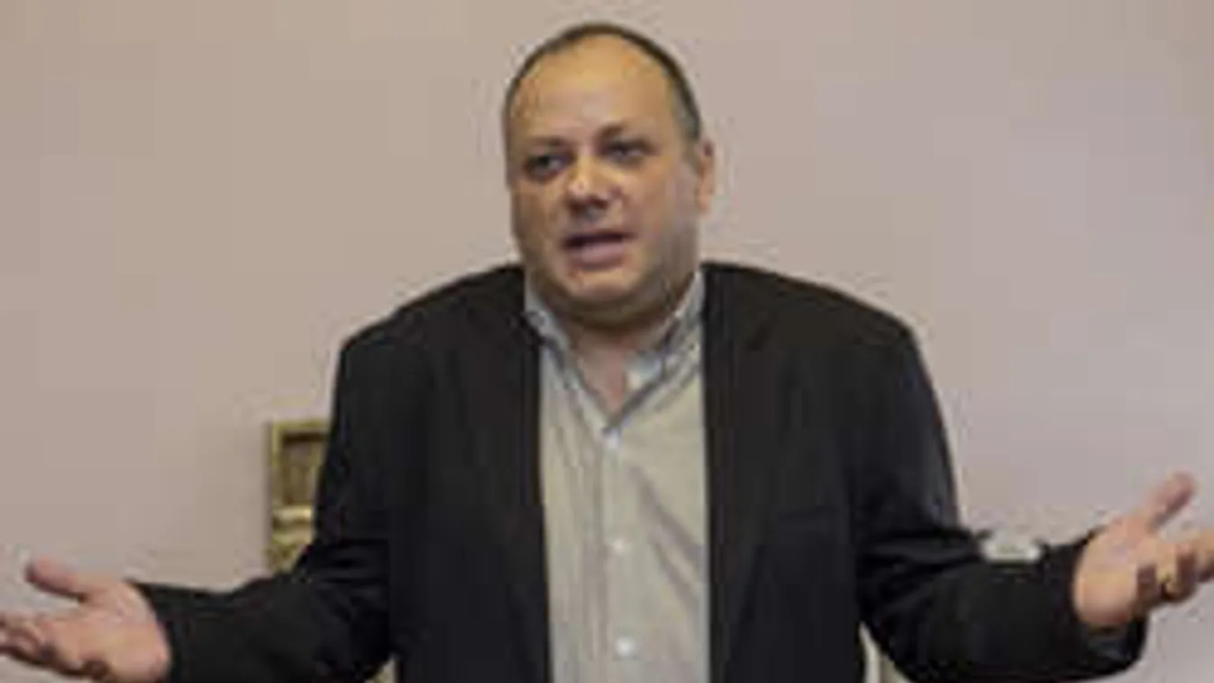 Lebukott: Ebben hazudott Damu Roland felesége!