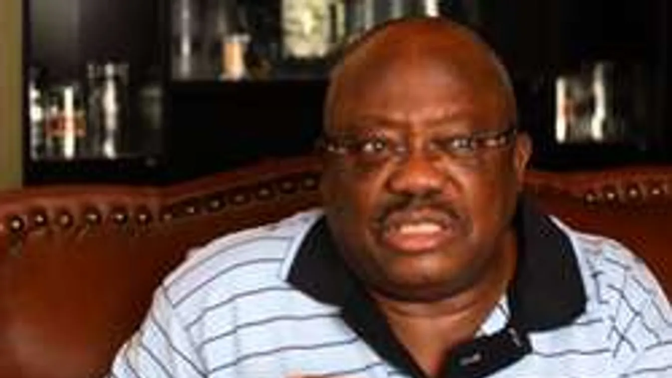 Áll a bál: migránsnak nézték a rendőrkapitányt a határőrök