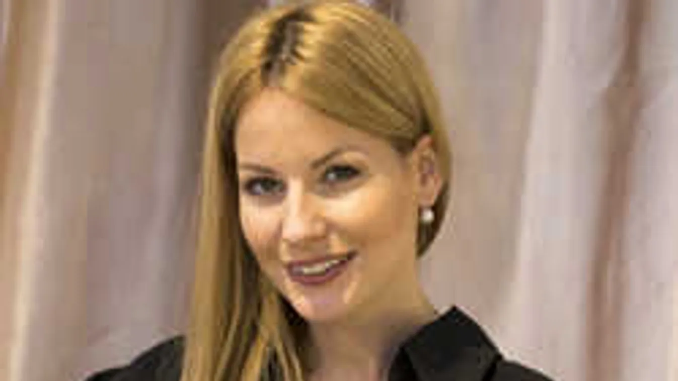 Óriási botrány, barátnőjével akarta megcsalni a pasija Mádai Vivient!