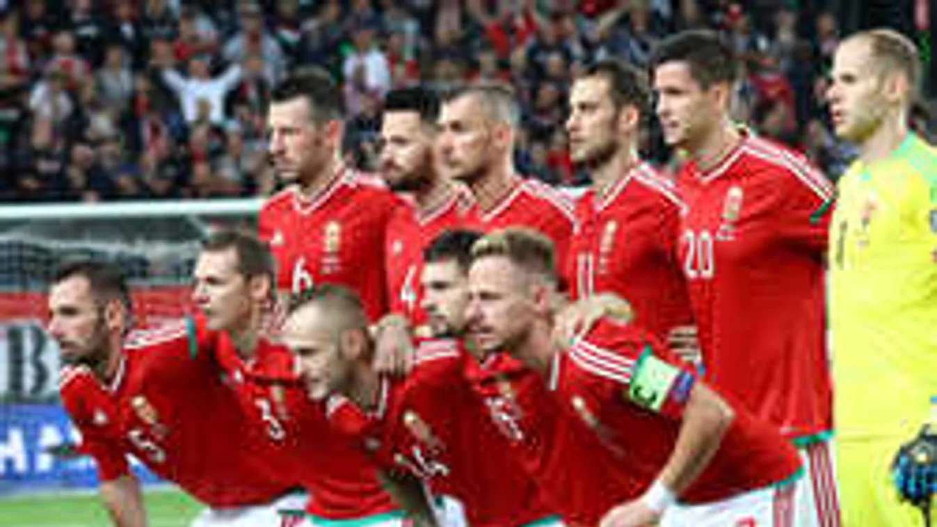 3 magyar focista előtt csillant meg a remény, sztárklubokba mehetnek