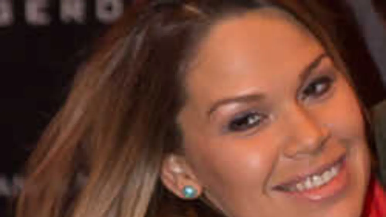 Retro 2006: így répázott playmate-ként Dundika!