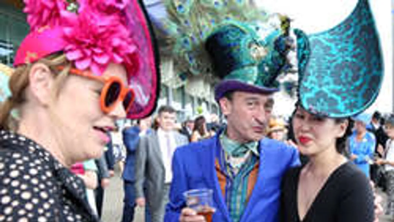 Másfél milliós kalapok az ascoti derbin