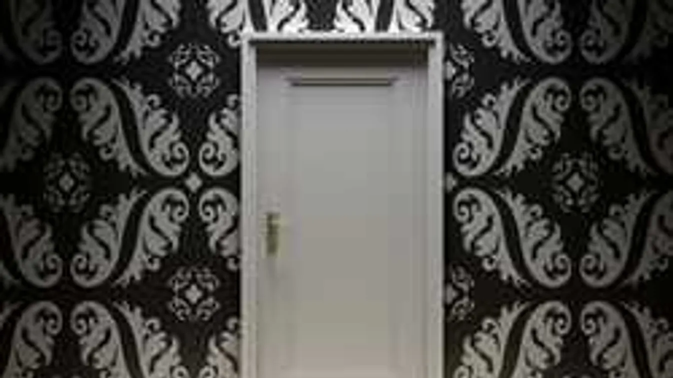 Iszonyat a zárt ajtók mögött: évekig kínozta párját egy családanya