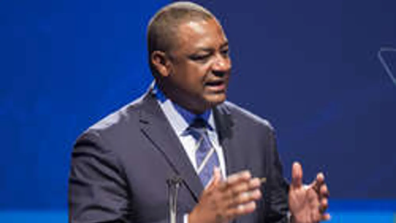 Ferrarival váltotta ki magát a sittről a FIFA-vezér