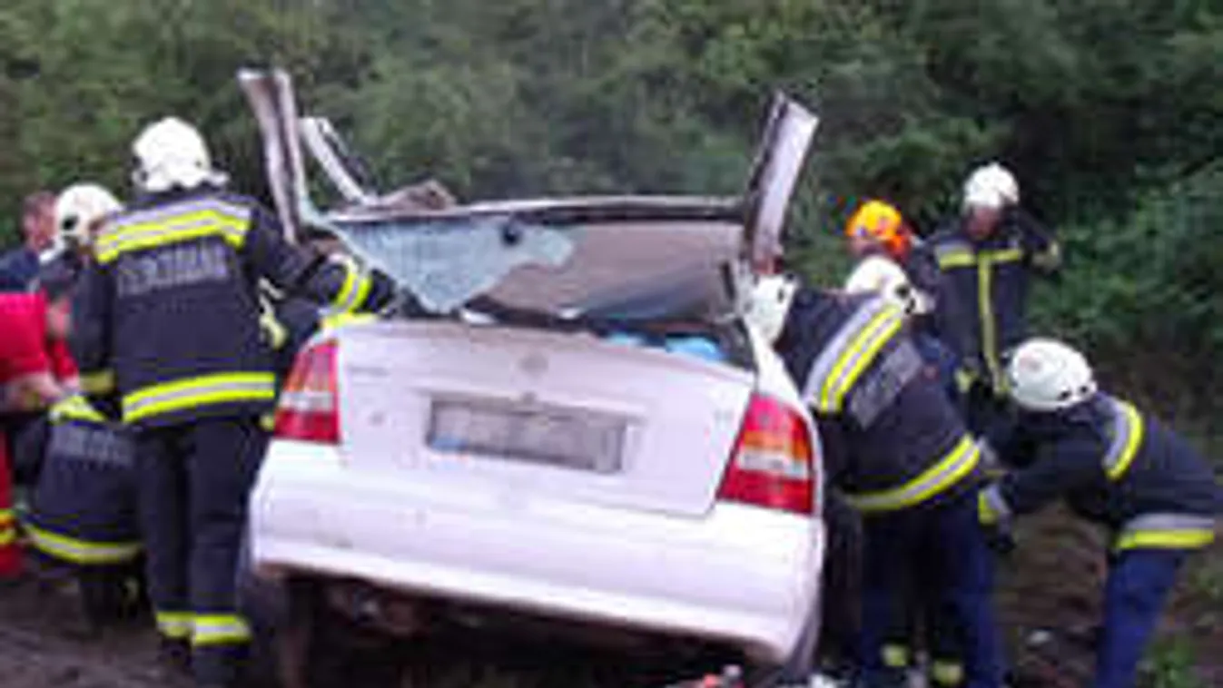 Vadonatúj kocsival és friss jogosítvánnyal rohant a halálba a focista