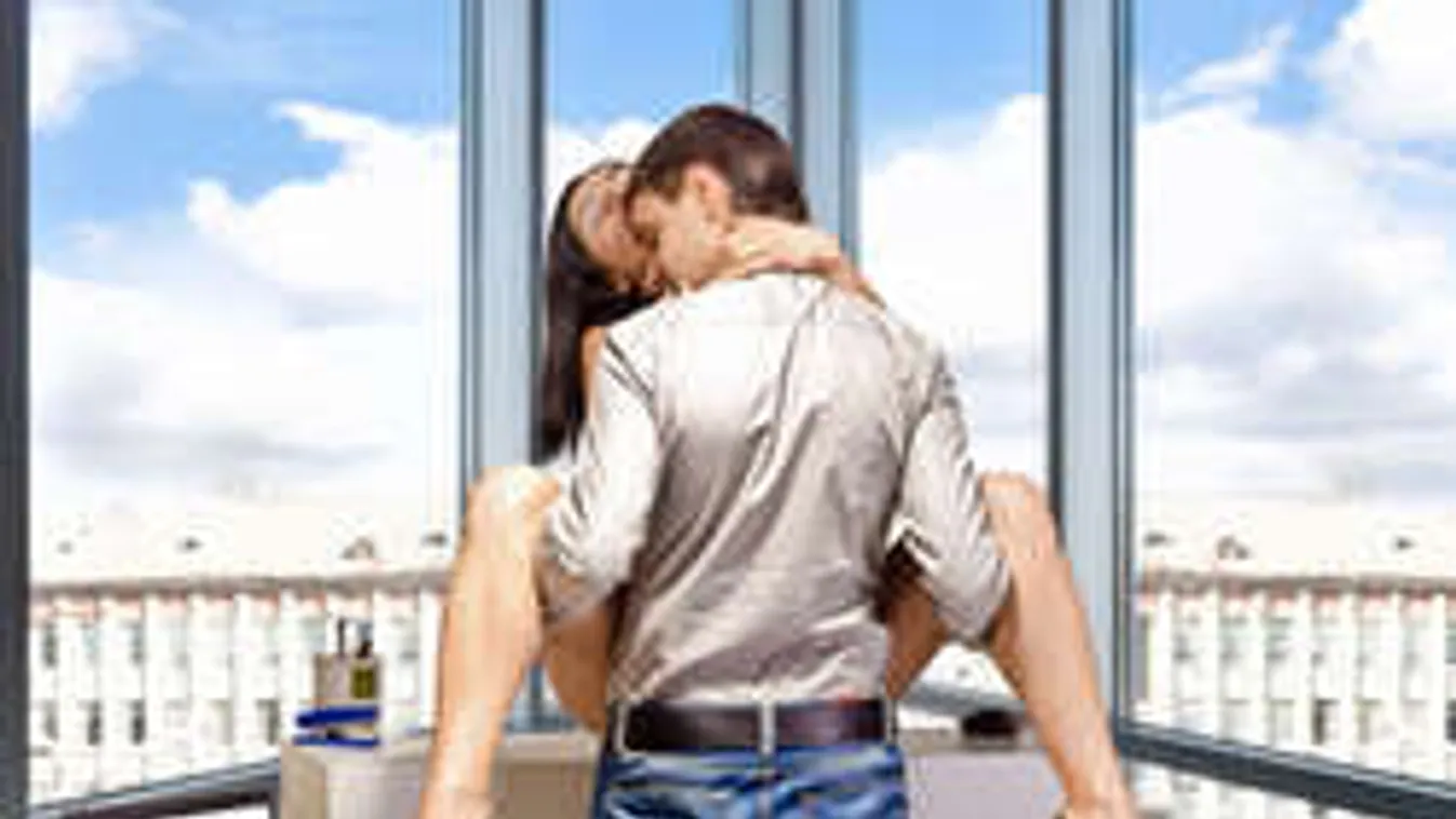 A munkahelyi szex 5 alapszabálya! Ezért szexelnek többet a nők