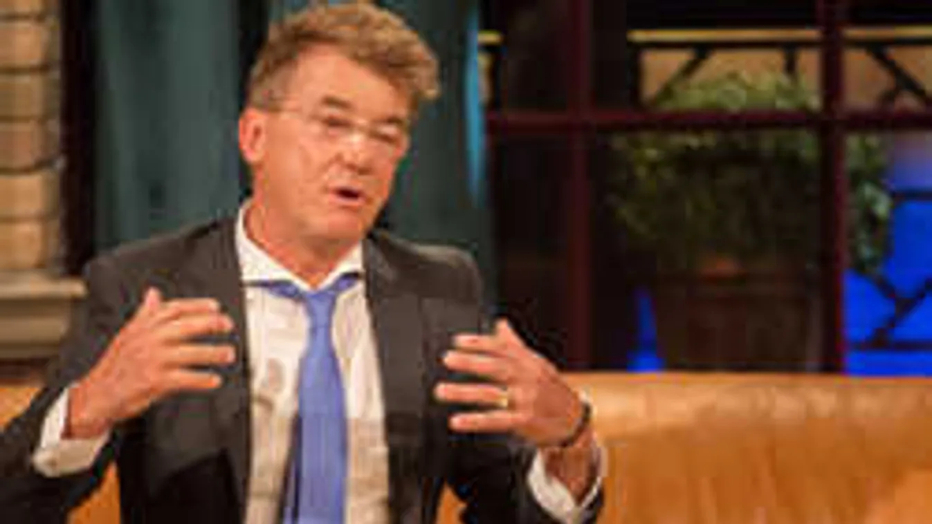 Elárulta fiatalsága titkát a magyar sztárénekes