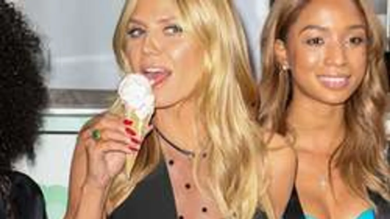 Heidi Klum mindent megtesz azért, hogy eladja bugyijait