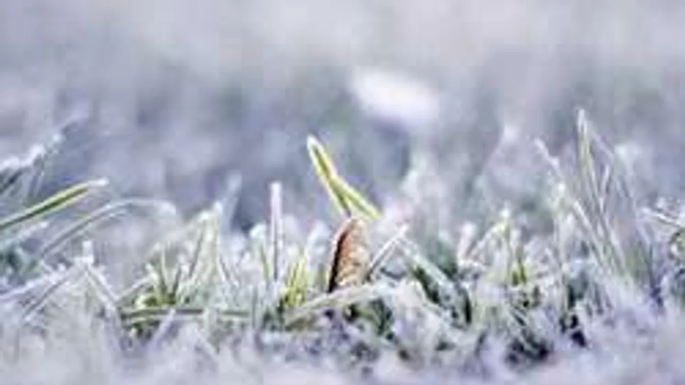 Pokoli idő vár ránk: kegyetlen hideg, ónos eső keseríti meg az ünnepeket