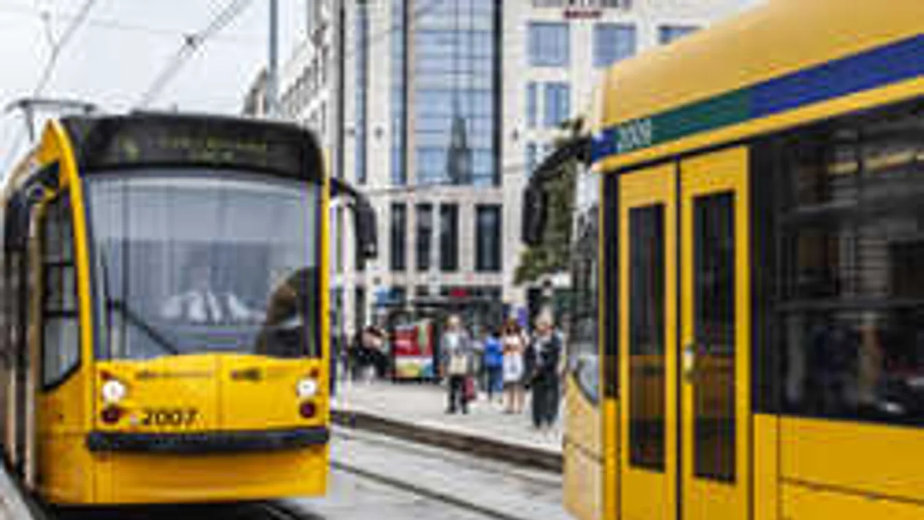 Döbbenetes, ami a budapesti villamoson történik: vérhast is kaphatunk a Combinón