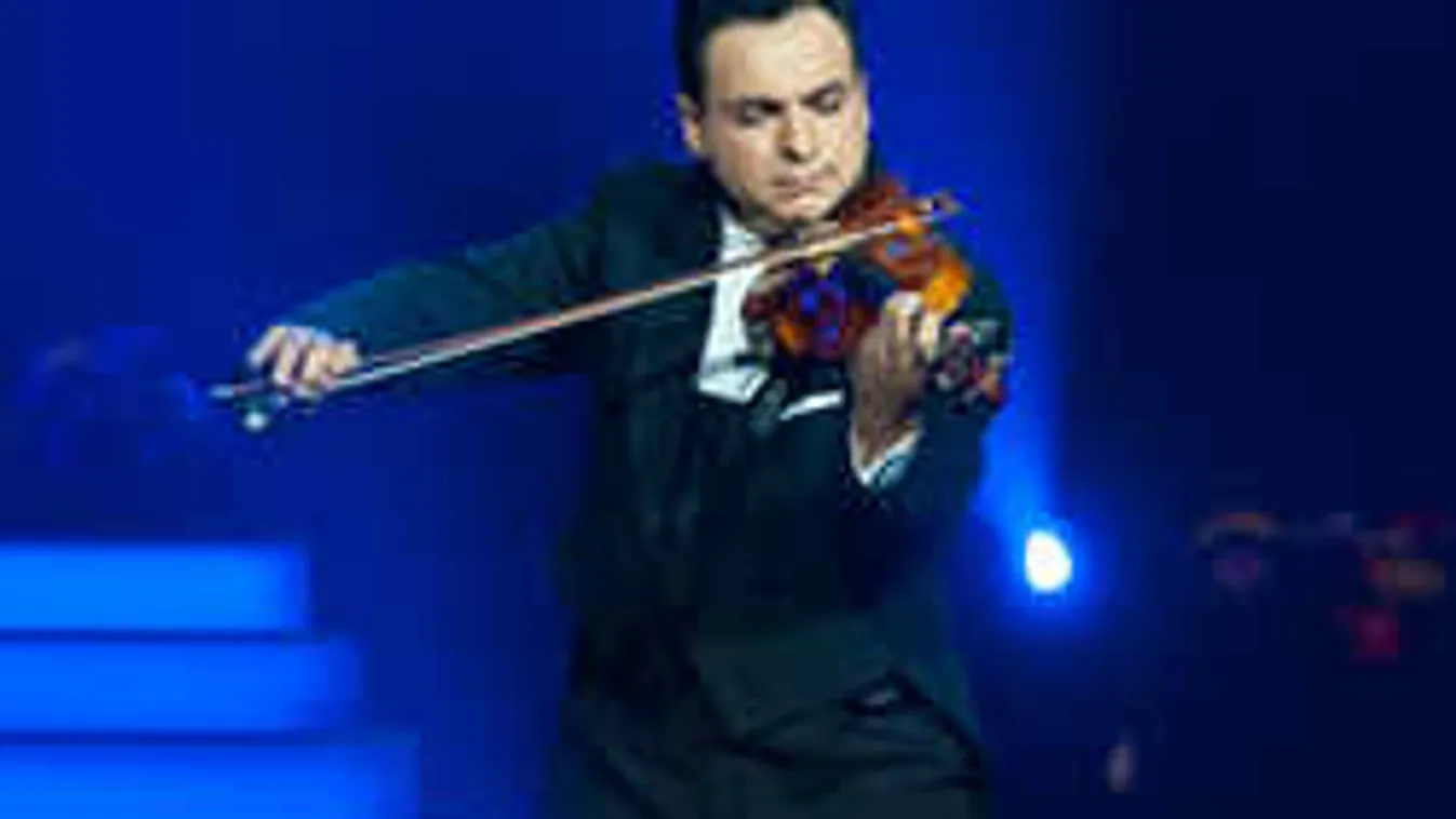 Csodálatos díszelőadással készül Mága Zoltán