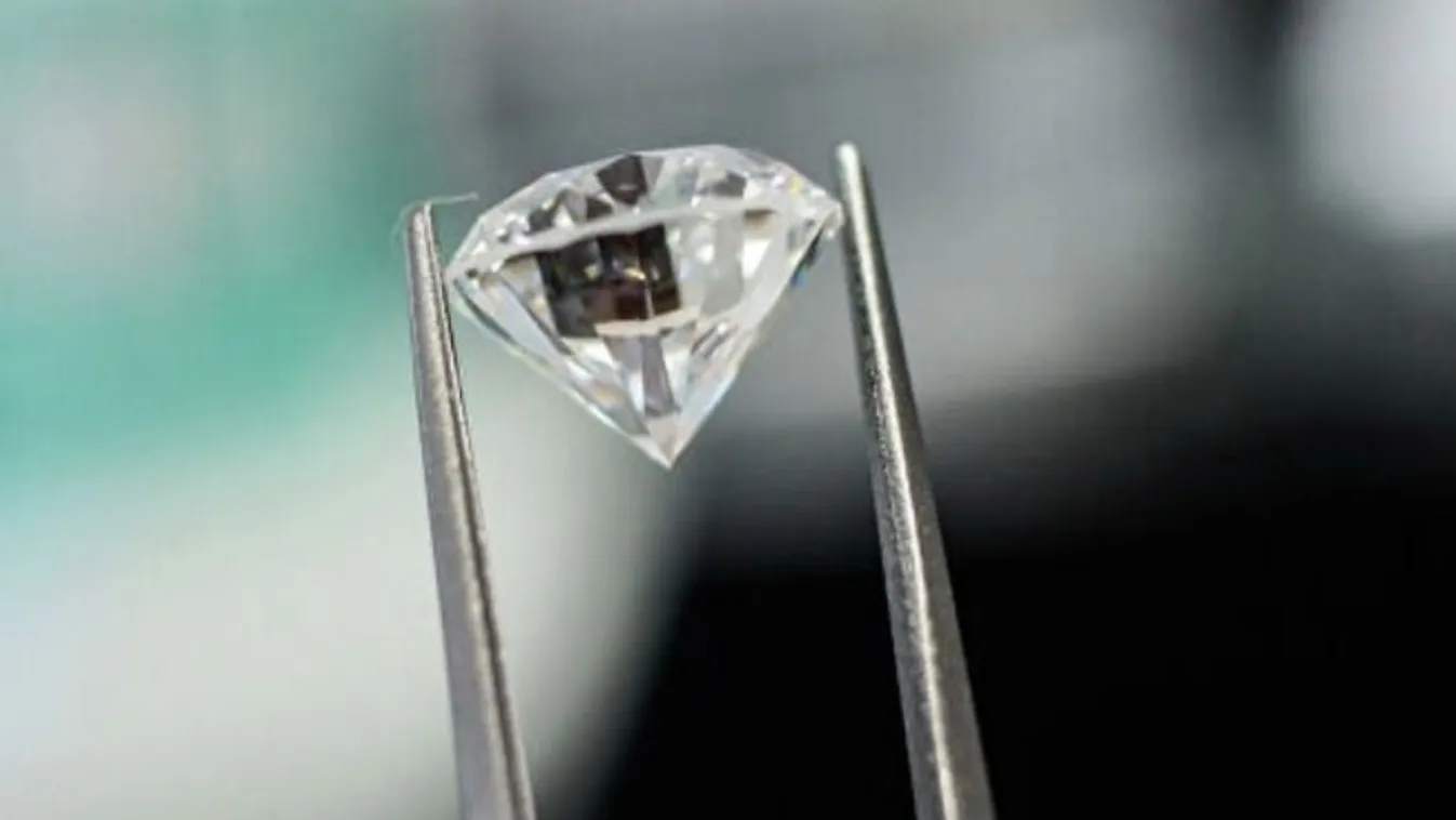 Elképesztő lopás: félmilliárdos értékű gyémánt tűnt el