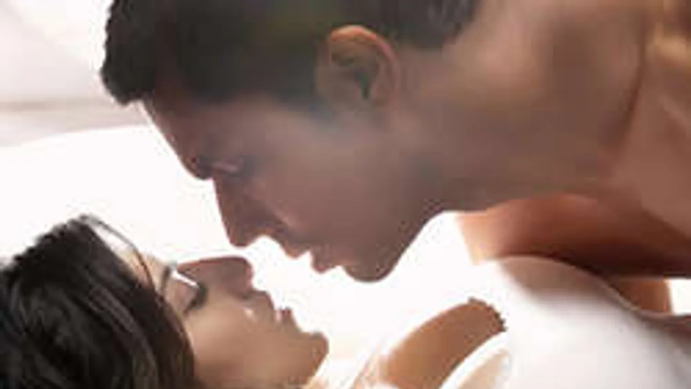 Itt érintsd meg a nőt, hogy sóvárogjon a kéj után