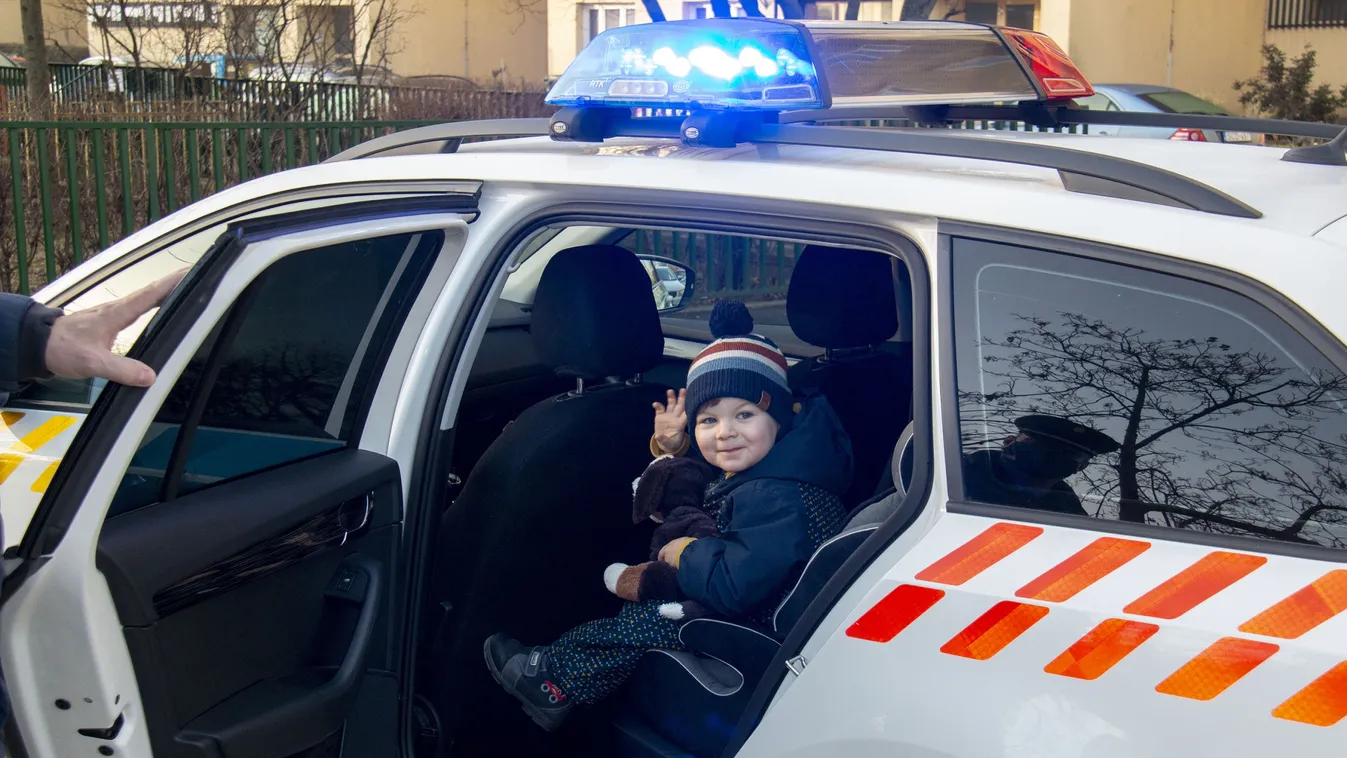 Valóra váltották a kis Zétény álmát a rendőrök