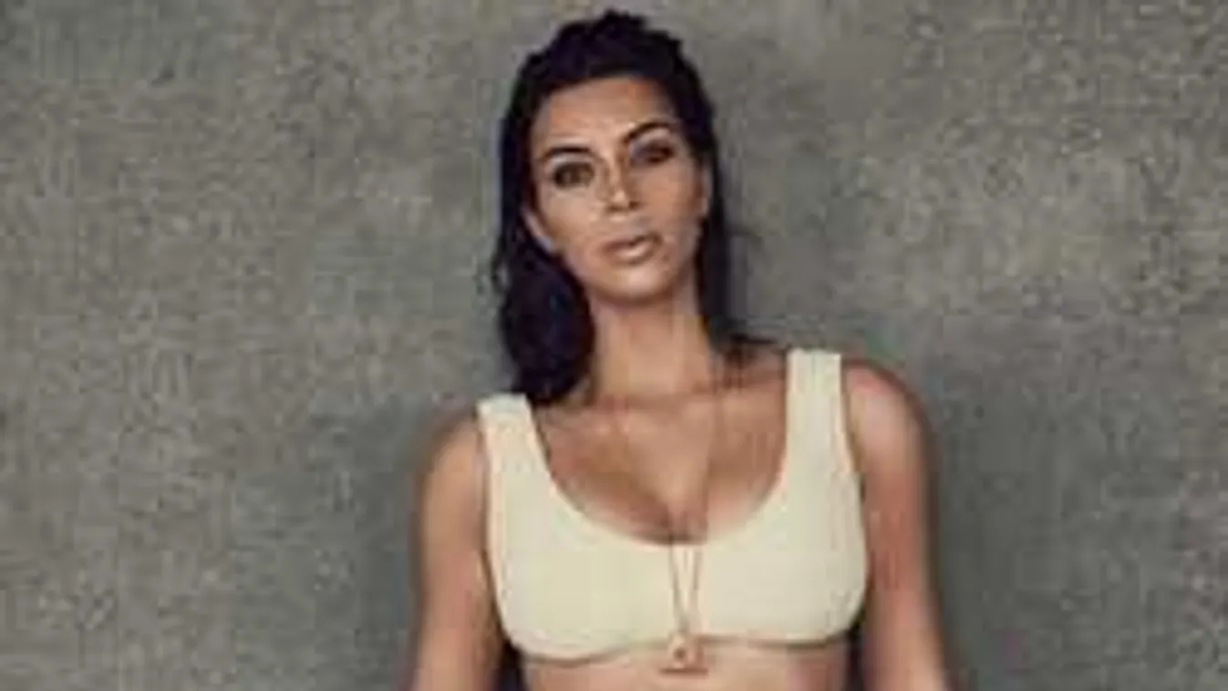 Óriási botrányt okozott a magamutogató sztáranyuka fotója