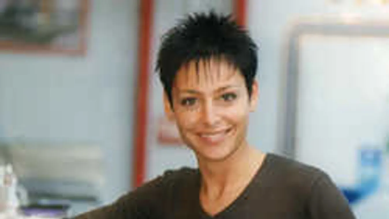 Meglepő fotón pózol Erős Antónia!