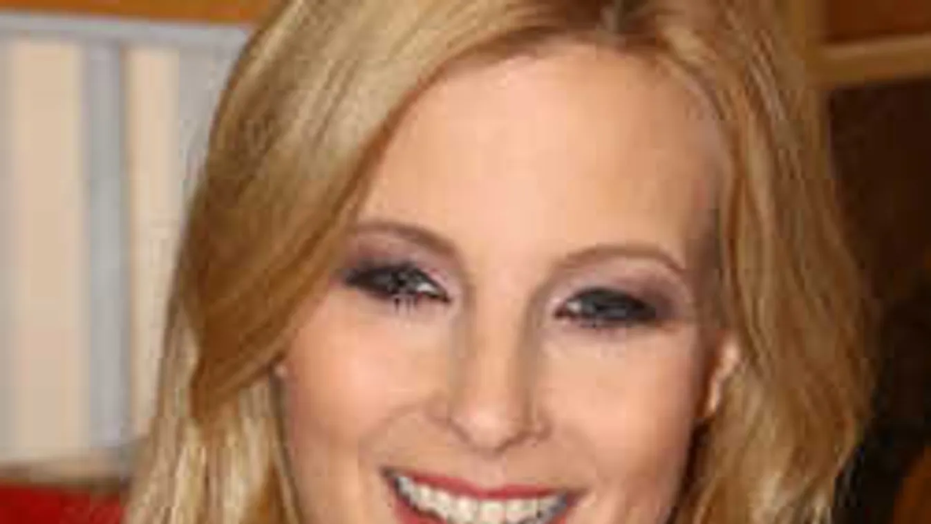 Várkonyi Andrea tagadja a botoxot, mindent a genetikának köszönhet!