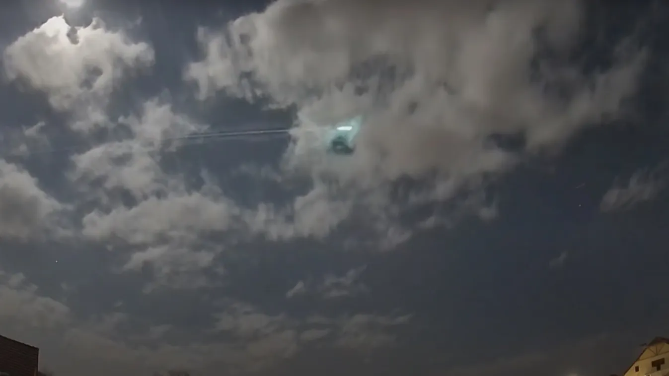 Különös égi jelenség tűnt fel az ország felett – Videó