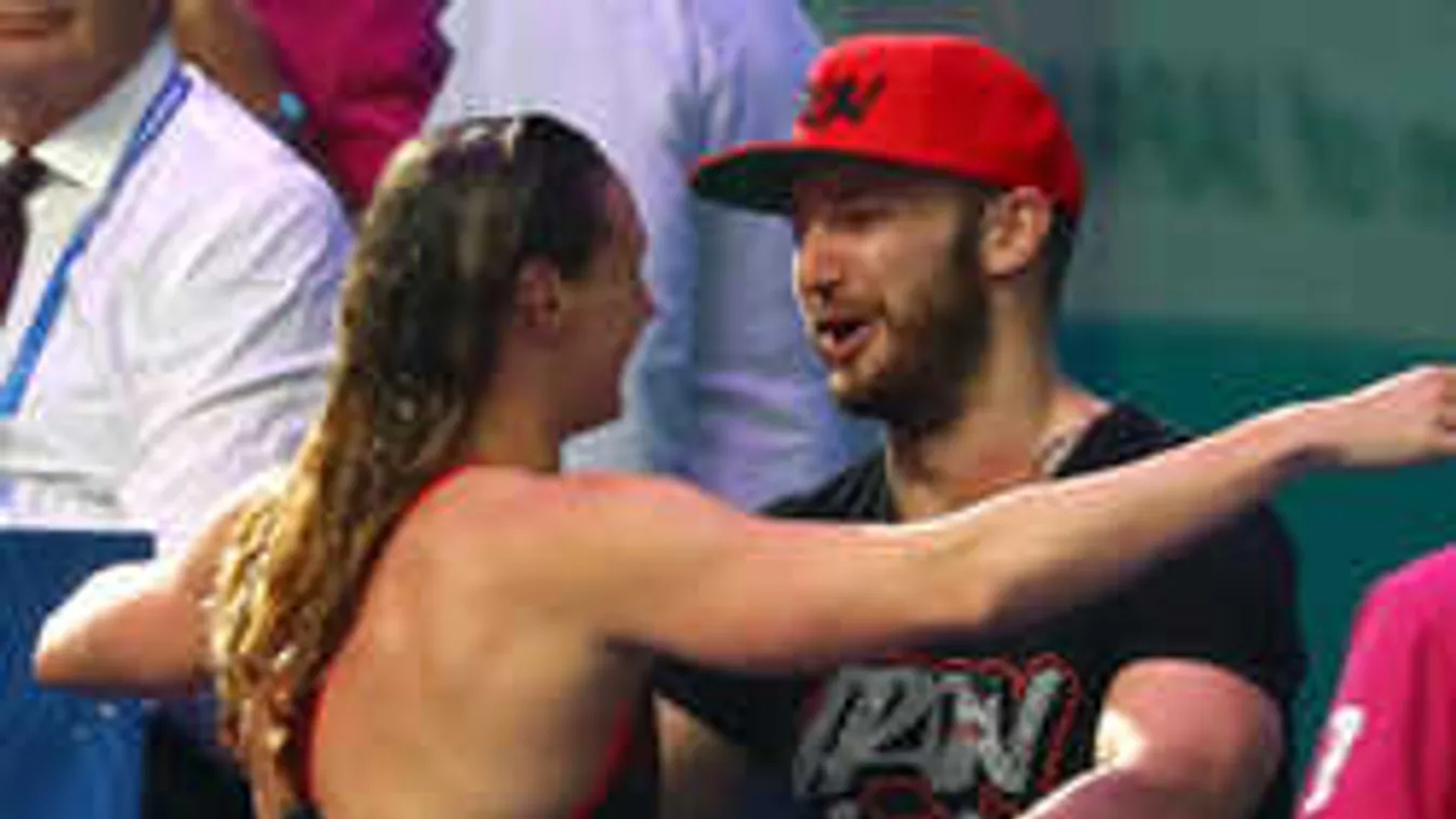 Ez igen, Hosszú Katinka félmeztelenül mutatta meg a férjét