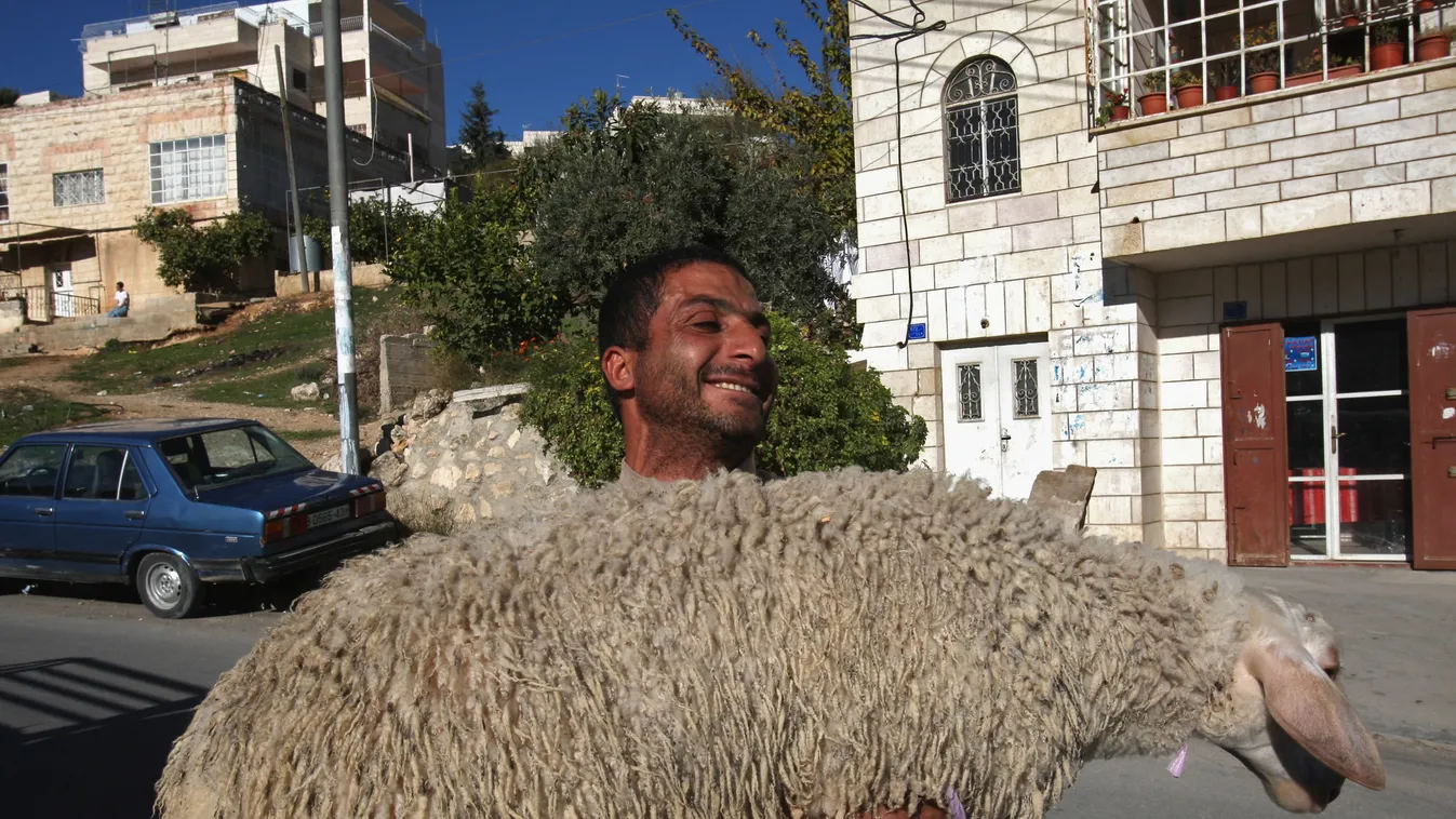 Bethlehem Celebrates Eid And Christmas