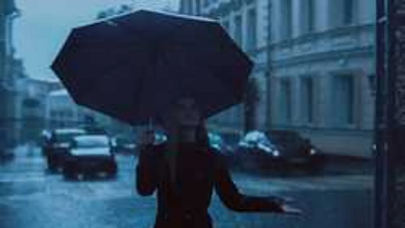 Újabb riasztás, eddig még biztosan kitart az eső és a szélvihar