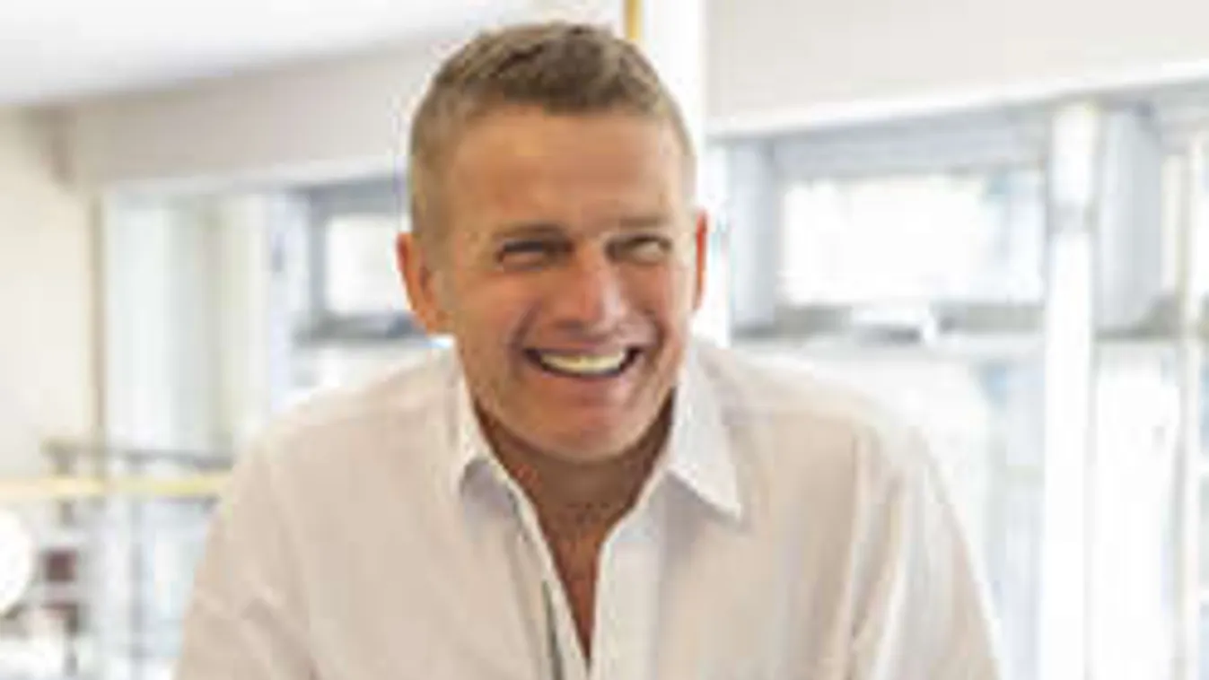 Rékasi Károly összevissza beszél anyagi helyzetéről. Mi az igazság?