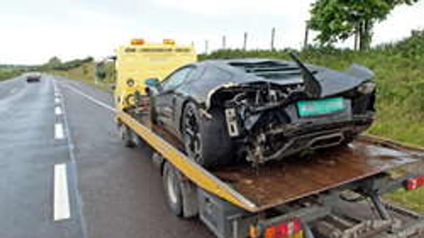 Magyar focisták, akik sajnos nem csak a pályán száguldoztak