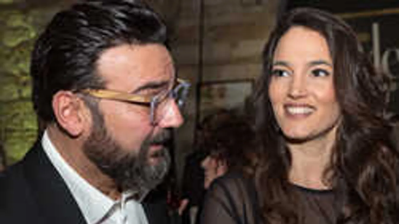 Ezt nézt, Debreczeni Zita kigömbölyödött a szerelemtől