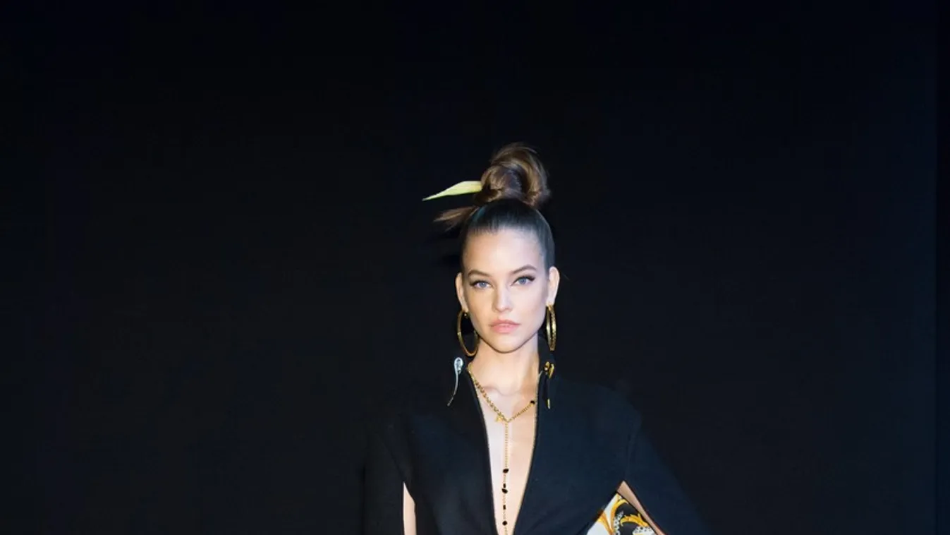 Versace Women F/W 20-21 Fashion Show - Front Row
Milan, Italy