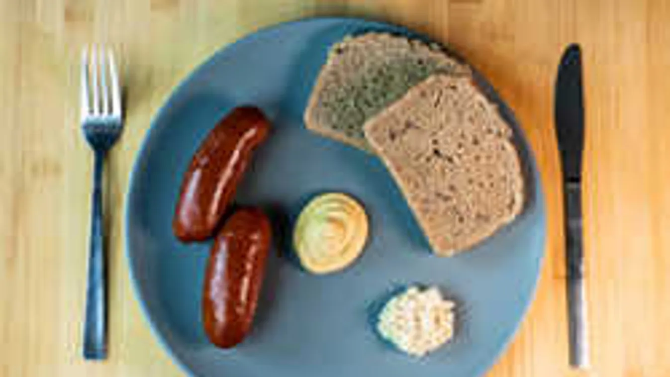 Baj van a kedvelt húskészítményekkel, figyelmeztet a Nébih