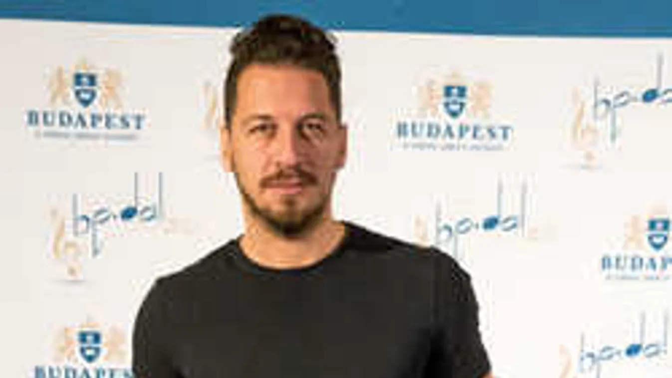 A nap legmenőbb fotója: George Clooney-val találkozott Vastag Csaba