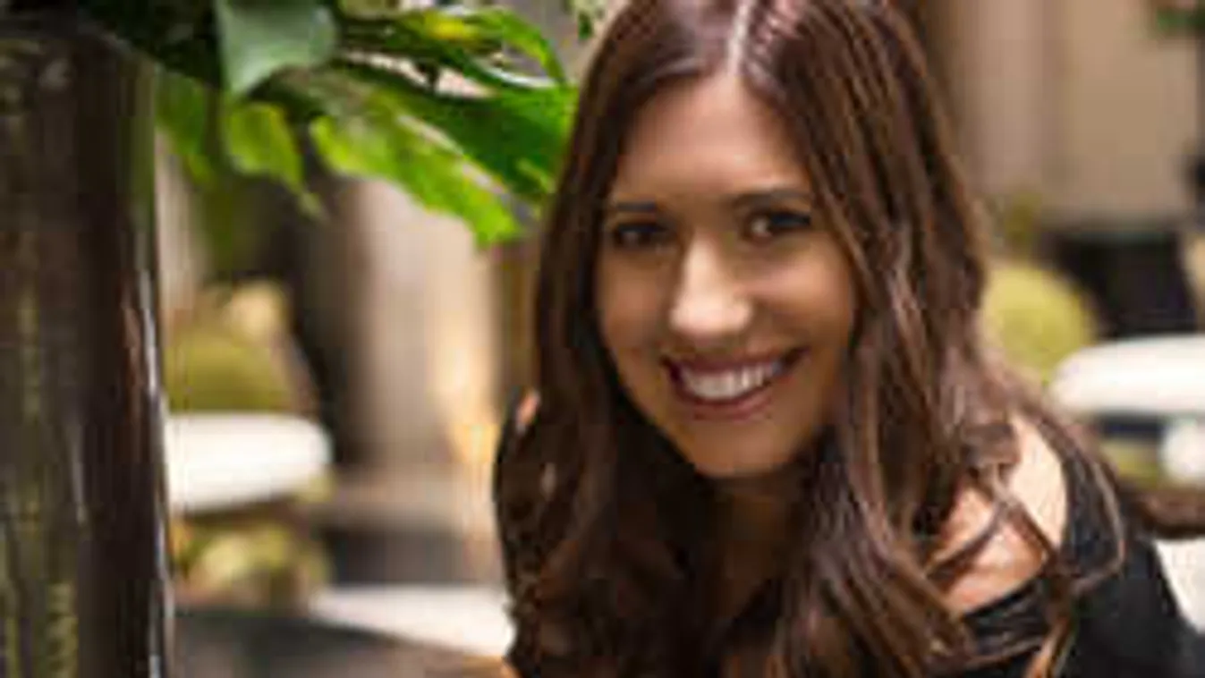 Tomor Anita lehengerlő regényeit képtelenség letenni