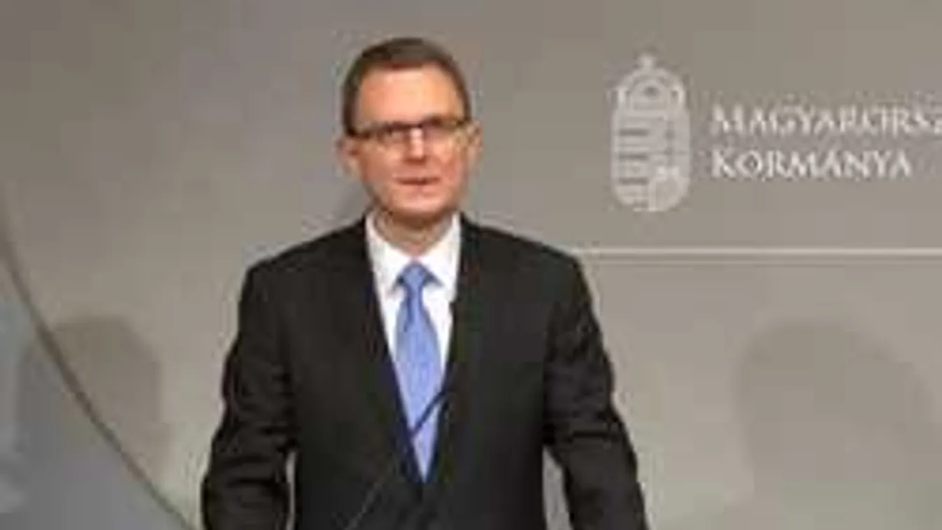 Rétvári: Brüsszel fenyeget és akadályoz