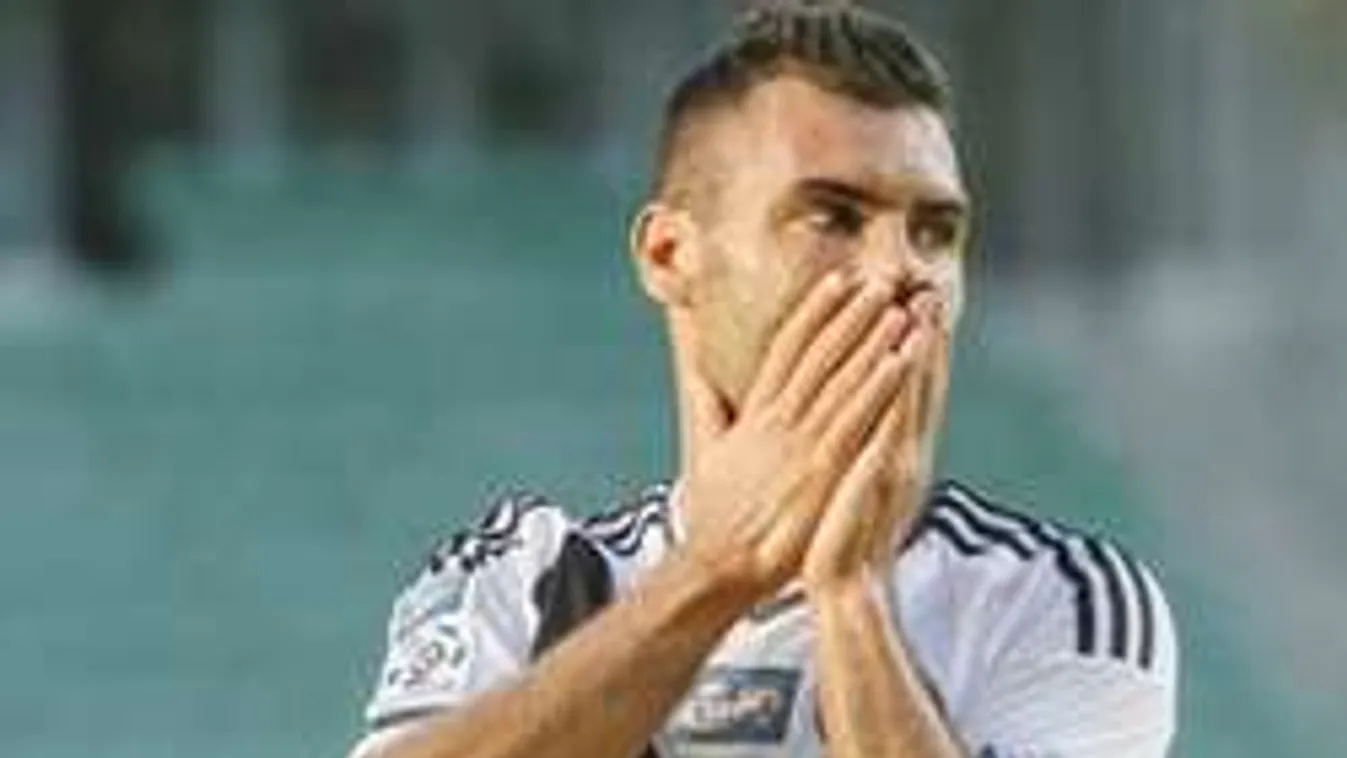 Nagy a baj, Nikolicsot mélyütés érheti