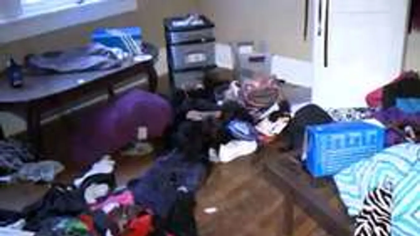 Arra ment haza, hogy betörők szexelnek az ágyában