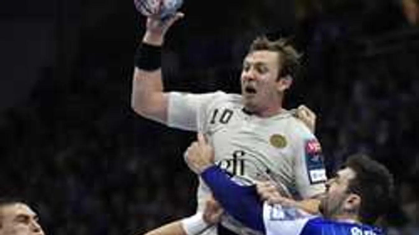 Váratlan hír, távozik a PSG egyik legnagyobb sztárja