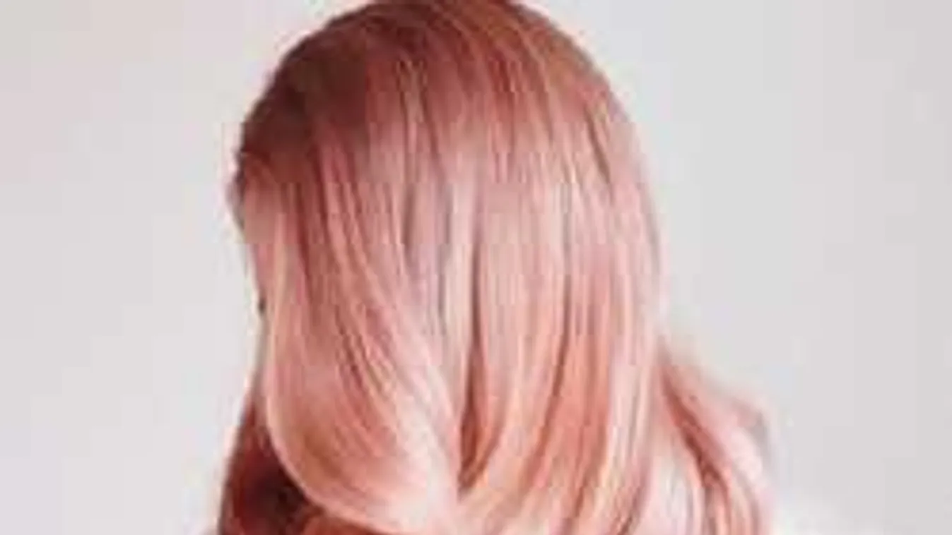 Továbbra is divatban: Íme, 2018 kedvenc hajszíne