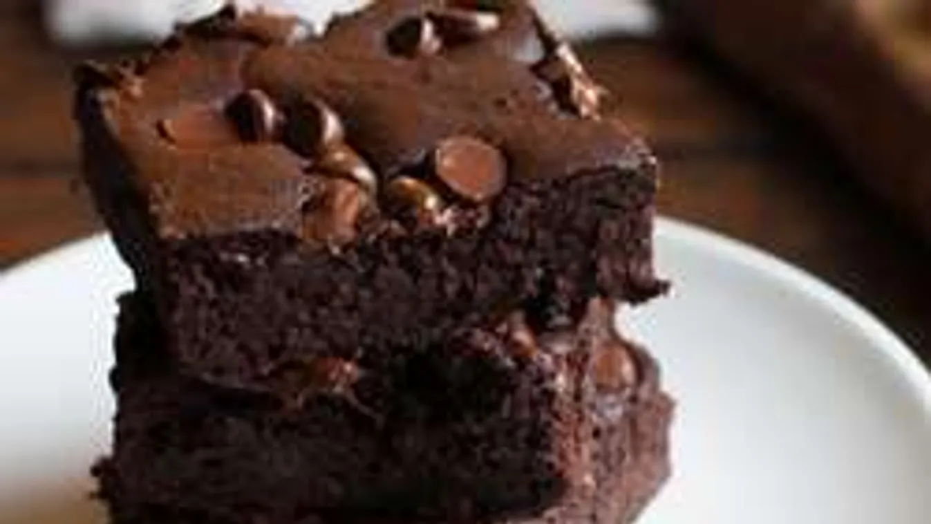 Semmi cukor, semmi liszt: Elomlik a szádban ez a csokoládés álomsütemény