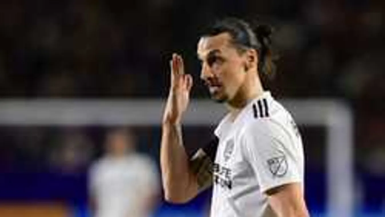 Ibra begurult, erre nem számított az ellenfél játékosa