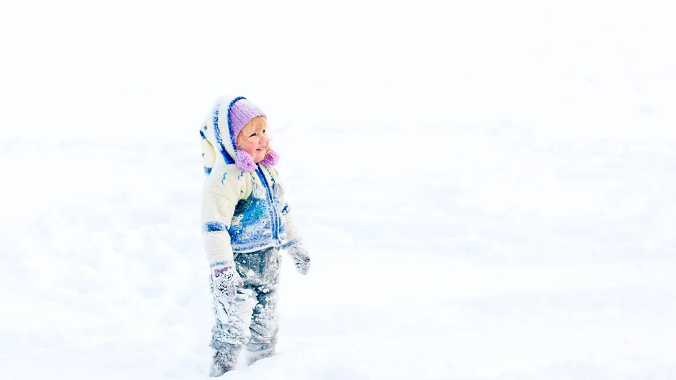 -31 fokban, zokniban mentette meg az 5 éves hős kisfiú a kistestvérét