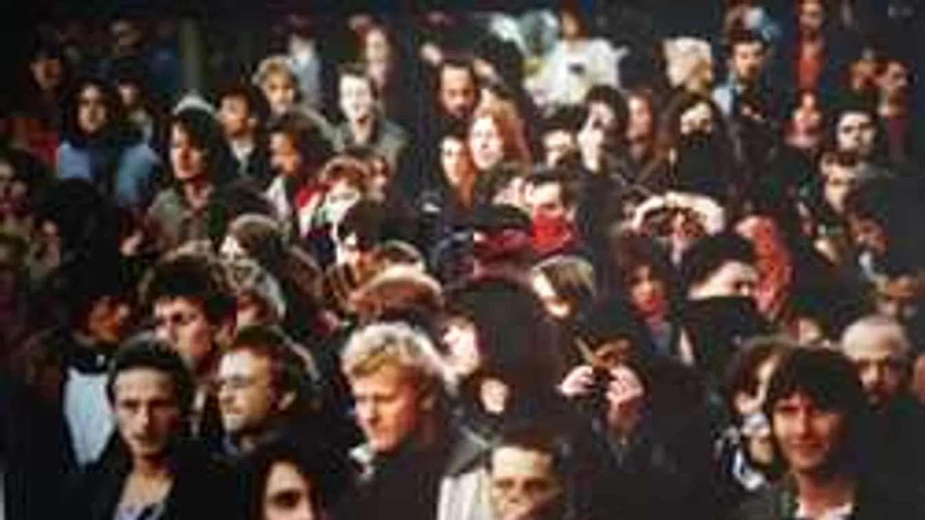 Philip Pocock berlini sorozata először látható Magyarországon