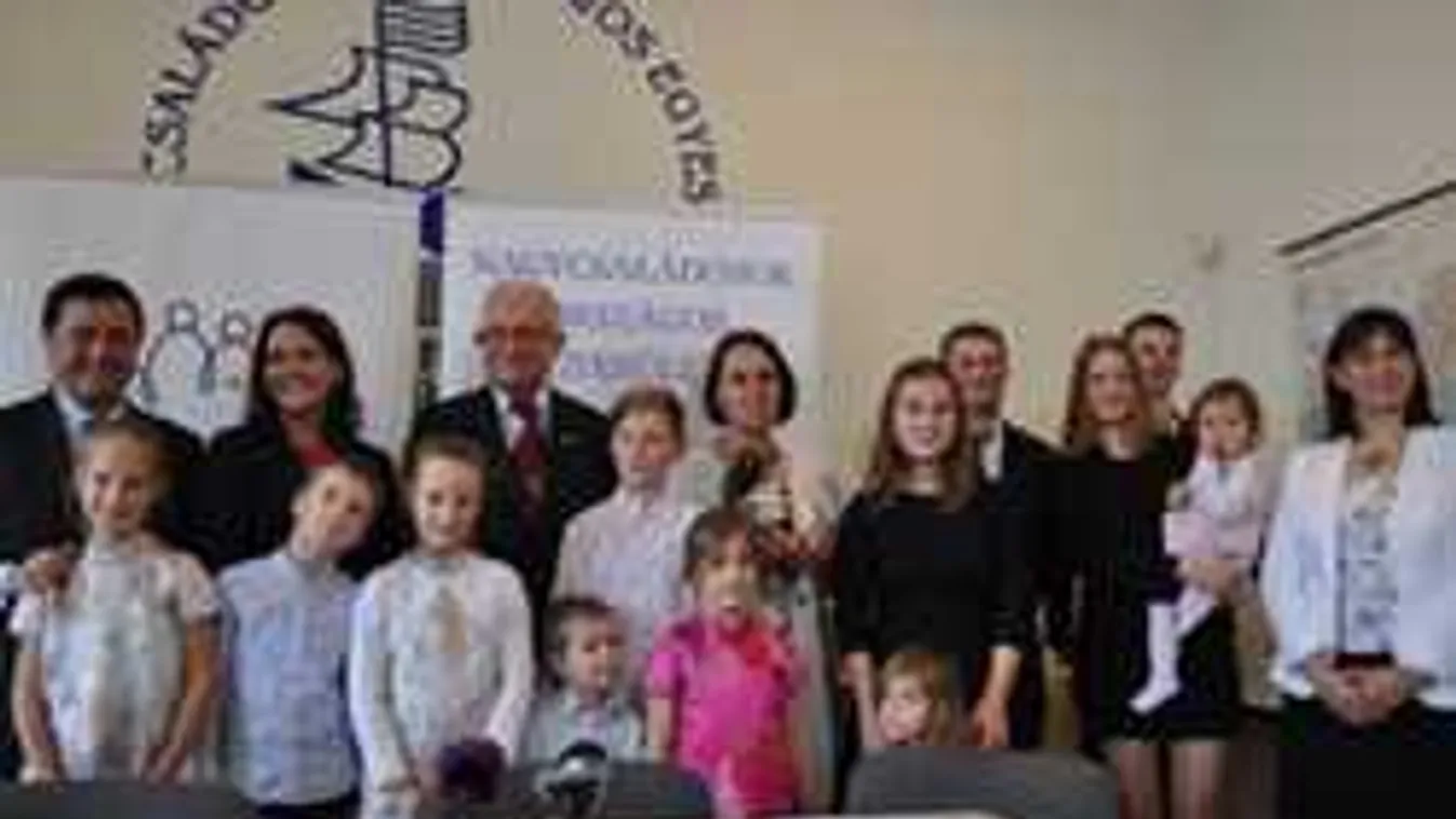 Törvény kell a családtámogatási rendszer védelmére